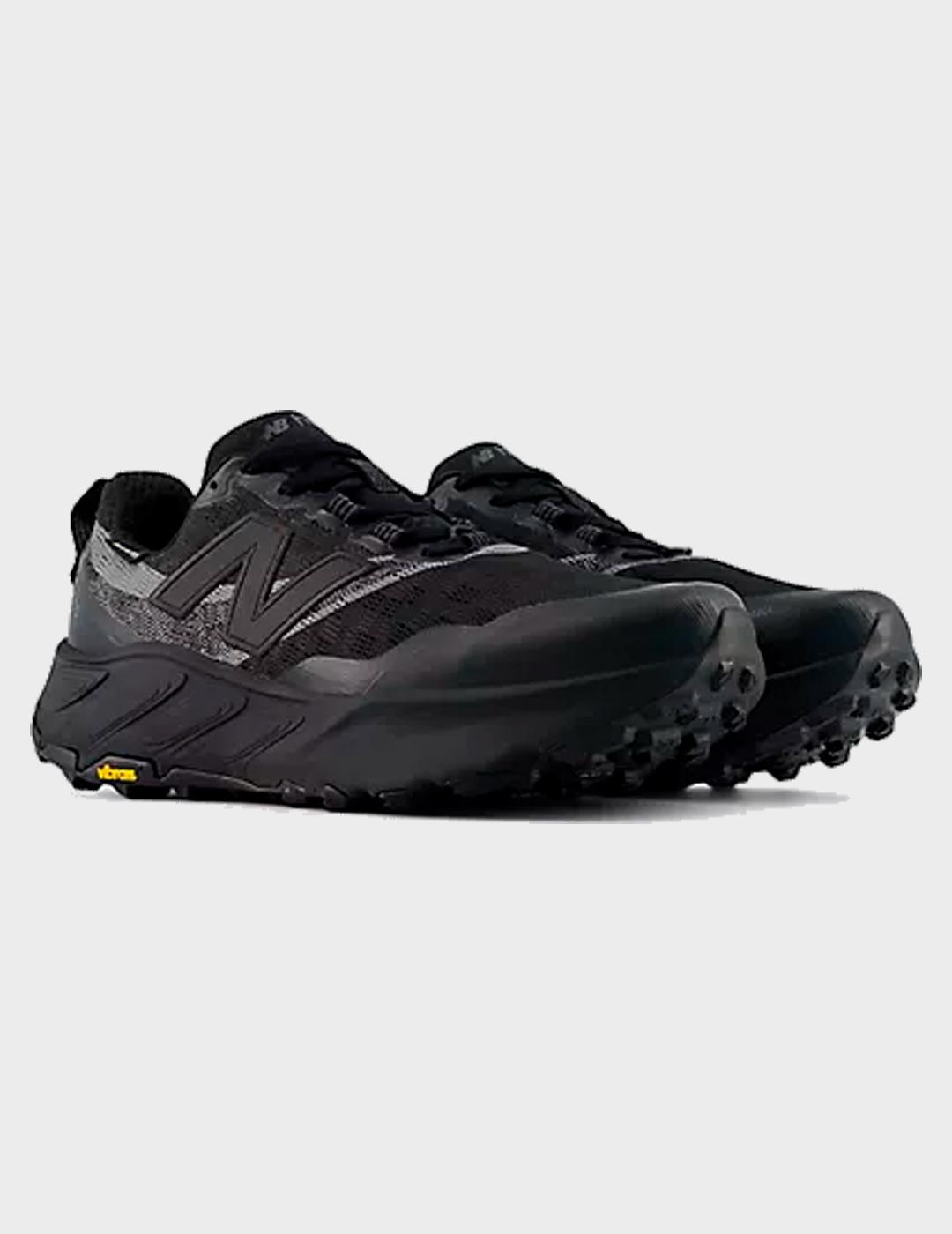 Zapatillas New Balance MTHIGLB9 Black con Faded BC