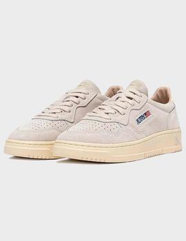 Zapatillas Autry Medalist Low Wom Finish/Sue Marbl