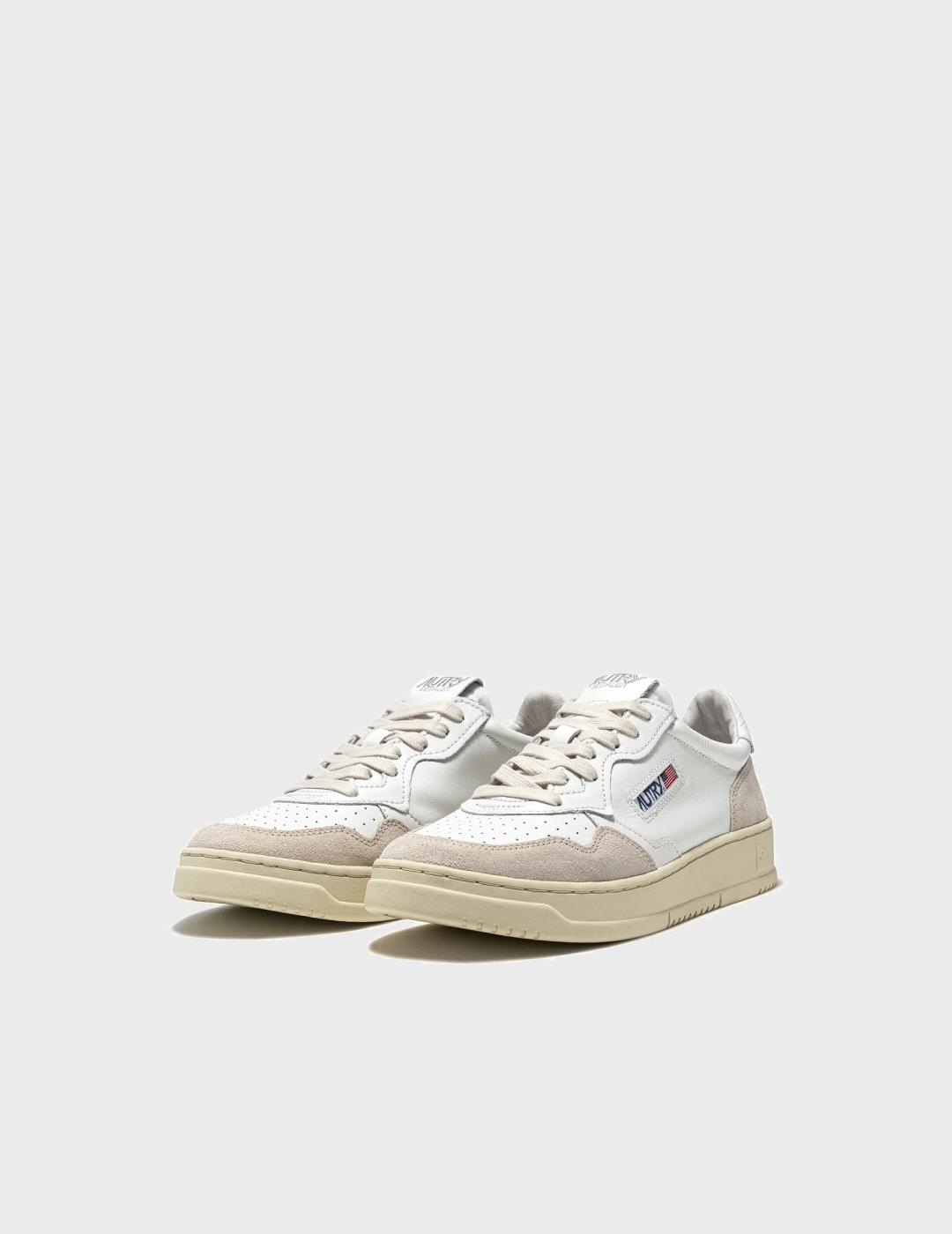 Zapatillas Autry Medalist Low Wom Leat/Suede White